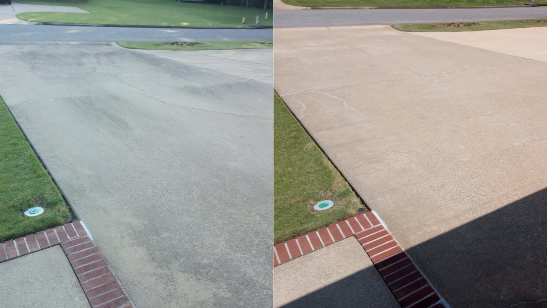 A’s Pressure Washing LLC recently completed a professional driveway cleaning service in Ellerslie, GA