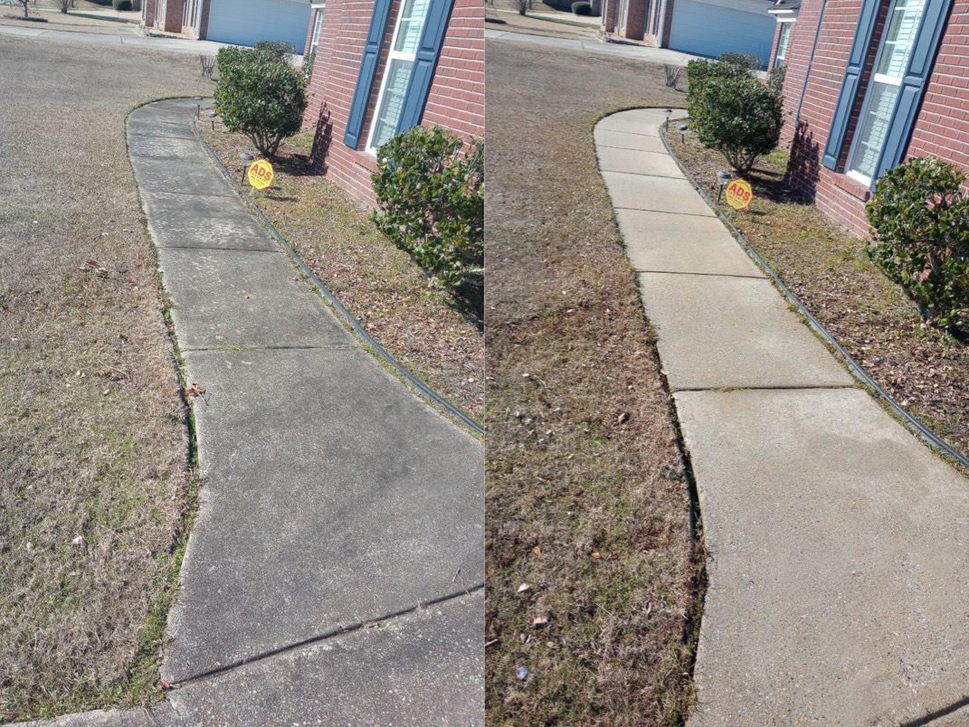 A’s Pressure Washing LLC recently completed a professional driveway cleaning and walkway cleaning project in Midland, GA
